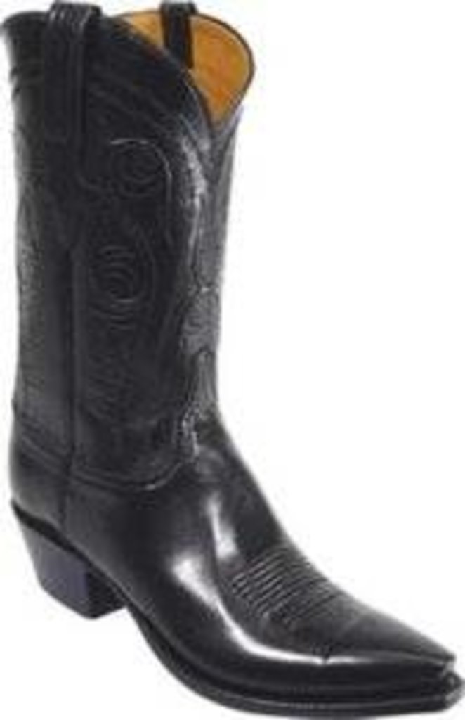 Lucchese classics store